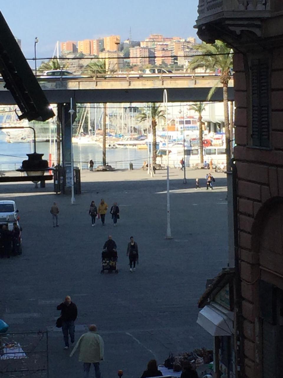 Vacanza Al Ponte Reale Genoa Luaran gambar
